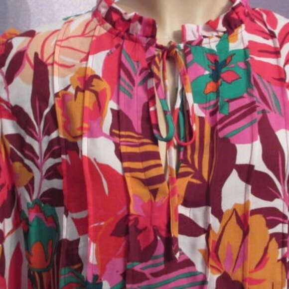 Maia FLORAL Dress Size 20W SHIFT Flutter TIERED Babydoll RUFFLE Pintuck HAWAIIAN - Picture 3 of 12